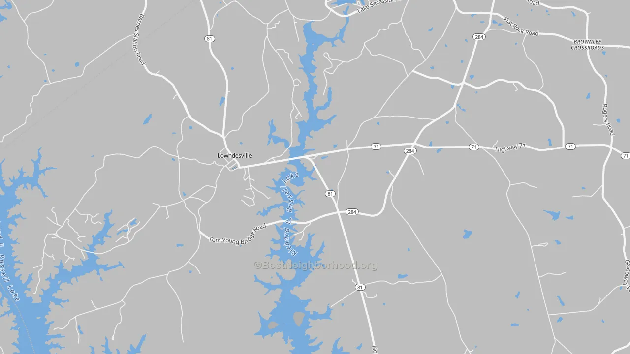 Walk Grade map of Lowndesville, SC, walkable areas in green and car-dependent areas in red