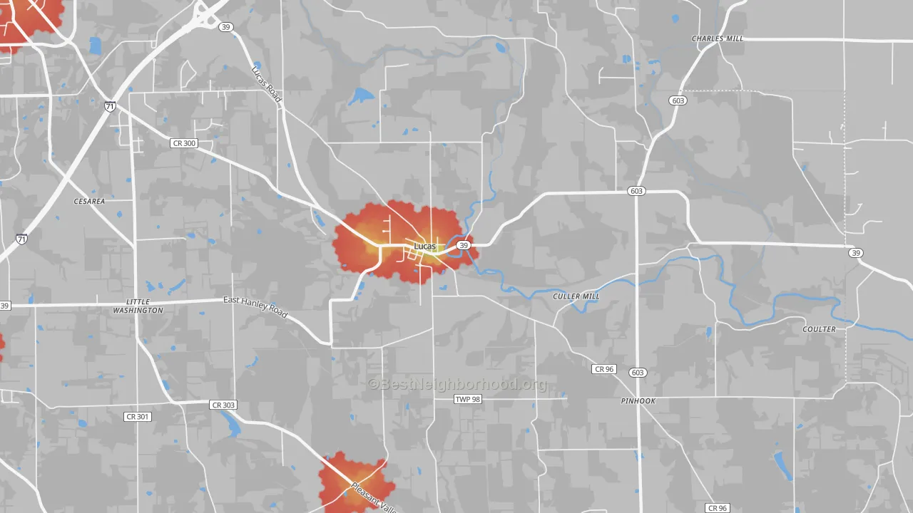 Walk Grade map of Lucas, OH, walkable areas in green and car-dependent areas in red