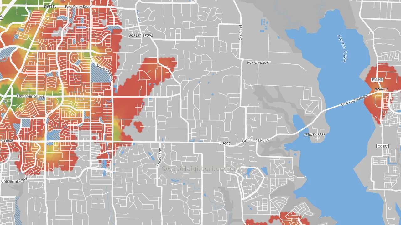 Walk Grade map of Lucas, TX, walkable areas in green and car-dependent areas in red