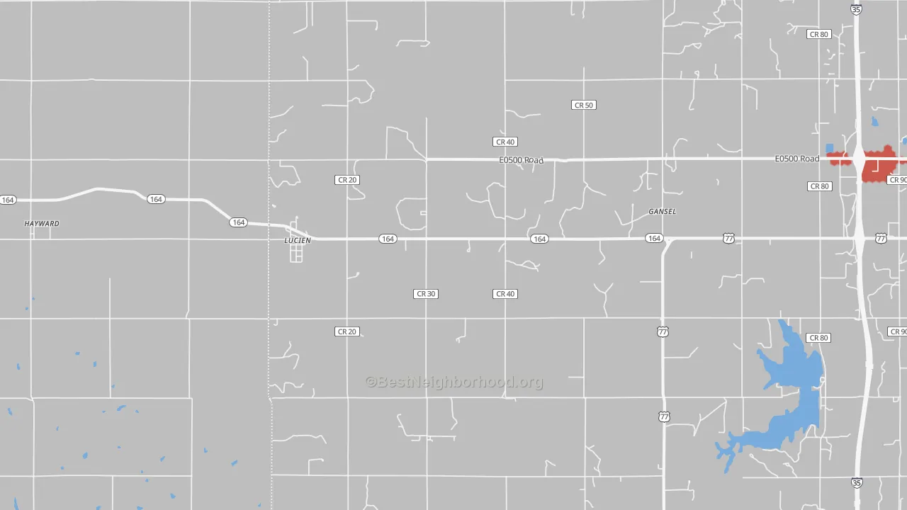 Walk Grade map of Lucien, OK, walkable areas in green and car-dependent areas in red