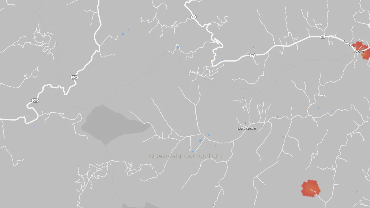 Walk Grade map of Luck, NC, walkable areas in green and car-dependent areas in red