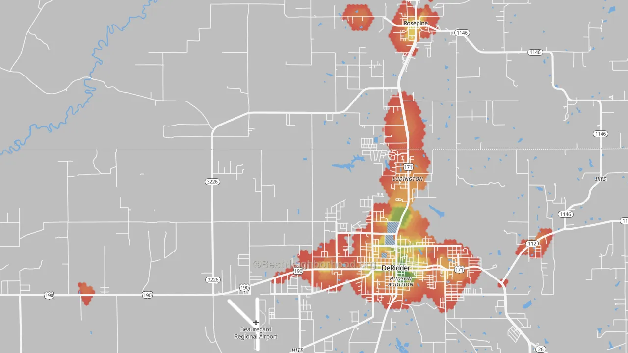 Walk Grade map of Ludington, LA, walkable areas in green and car-dependent areas in red