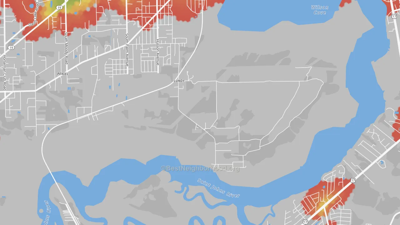 Walk Grade map of Lundy, FL, walkable areas in green and car-dependent areas in red