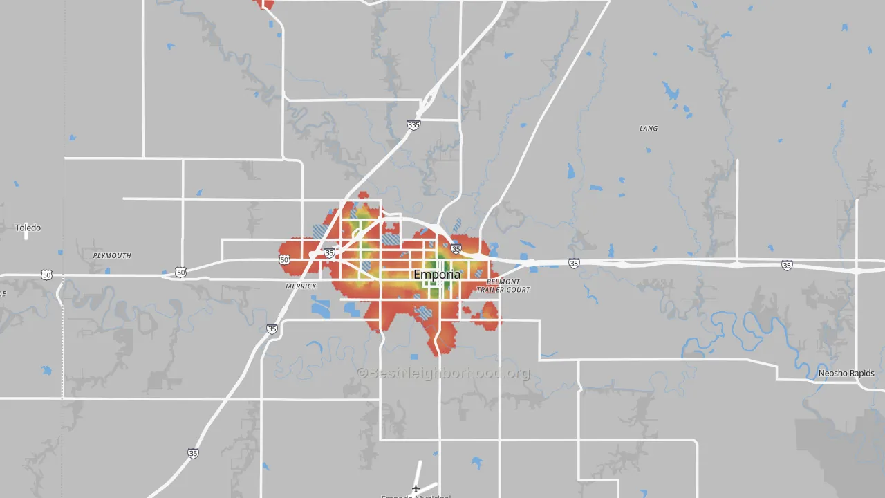 Walk Grade map of Lyon County, KS, walkable areas in green and car-dependent areas in red