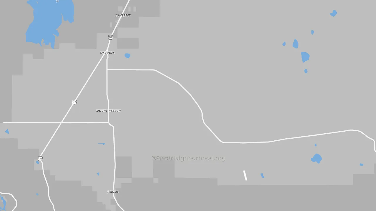 Walk Grade map of Macdoel, CA, walkable areas in green and car-dependent areas in red