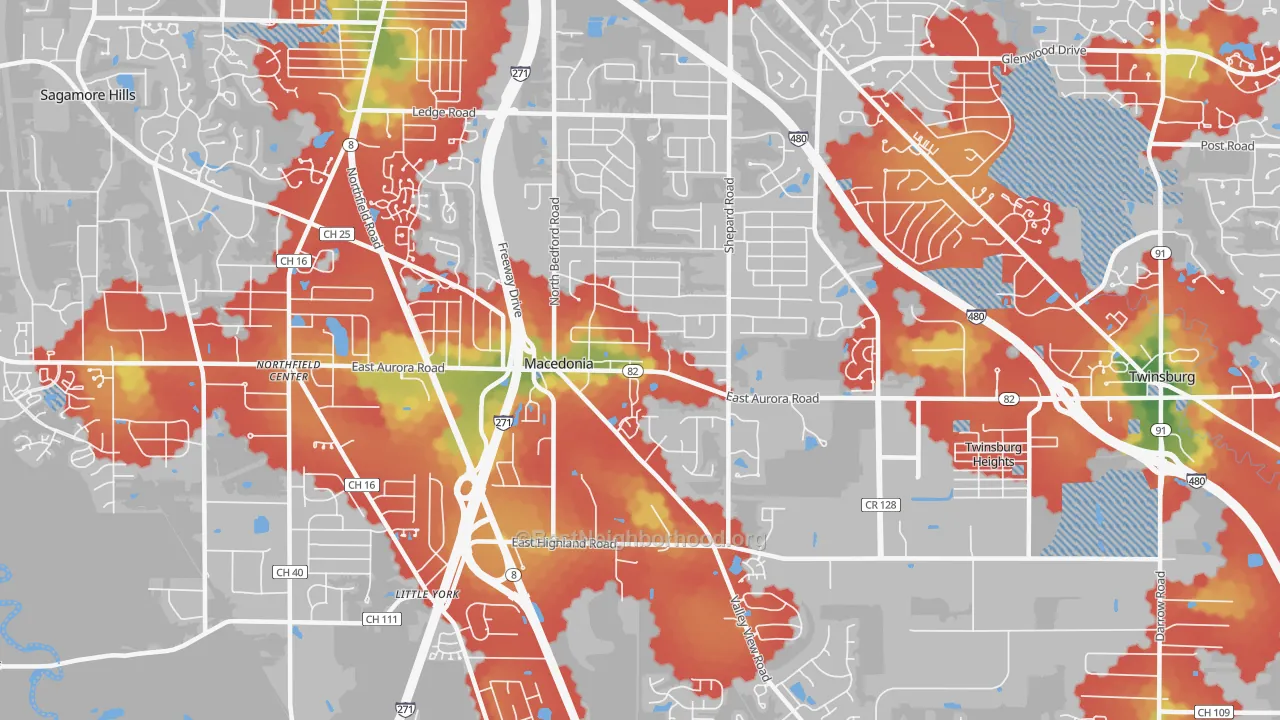 Walk Grade map of Macedonia, OH, walkable areas in green and car-dependent areas in red