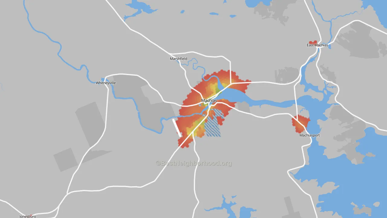 Walk Grade map of Machias, ME, walkable areas in green and car-dependent areas in red