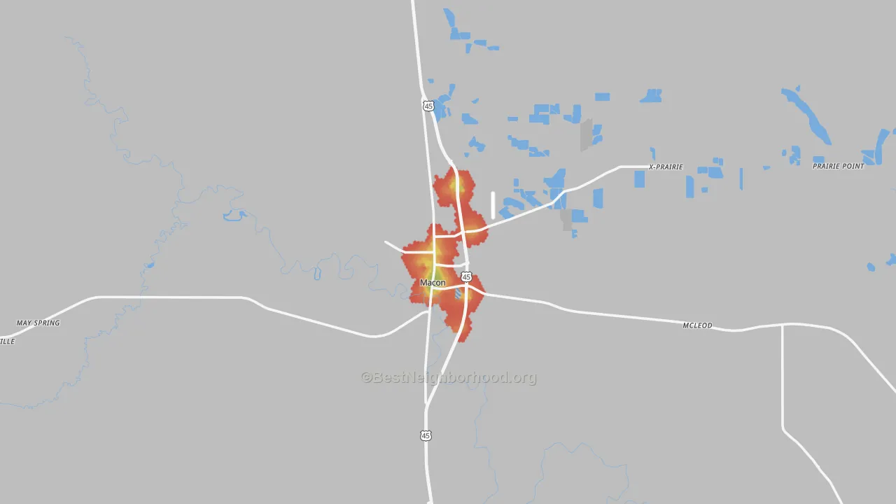Walk Grade map of Macon, MS, walkable areas in green and car-dependent areas in red