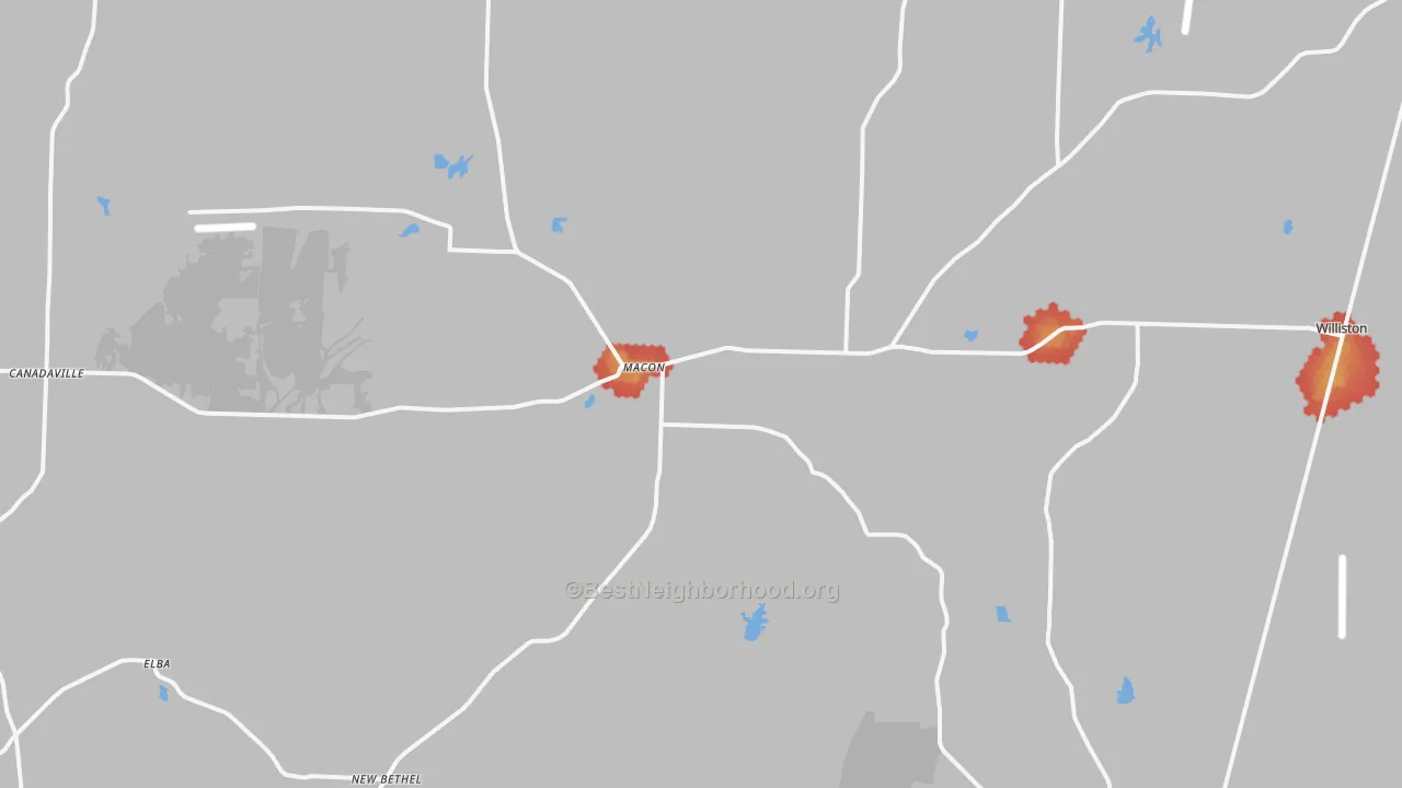 Walk Grade map of Macon, TN, walkable areas in green and car-dependent areas in red