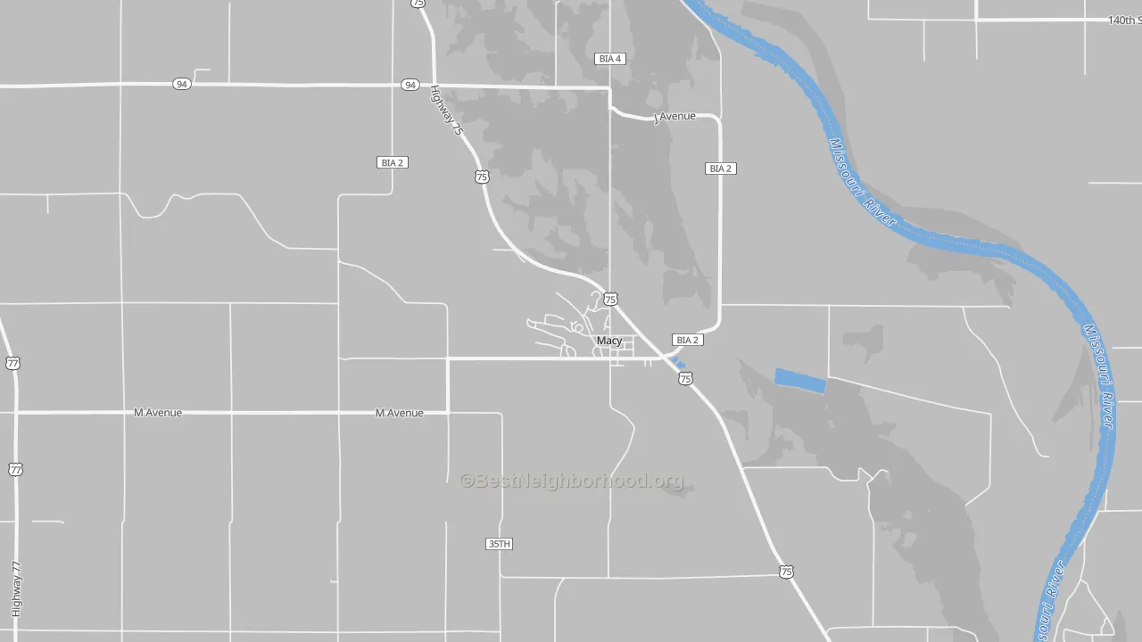 Walk Grade map of Macy, NE, walkable areas in green and car-dependent areas in red