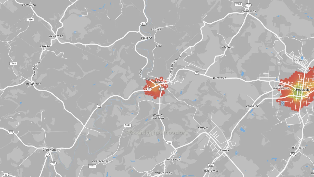 Walk Grade map of Madera, PA, walkable areas in green and car-dependent areas in red