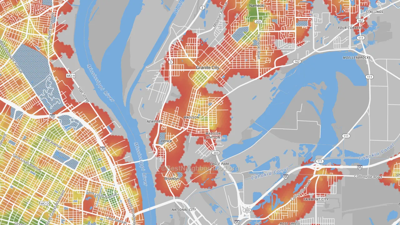 Walk Grade map of Madison, IL, walkable areas in green and car-dependent areas in red