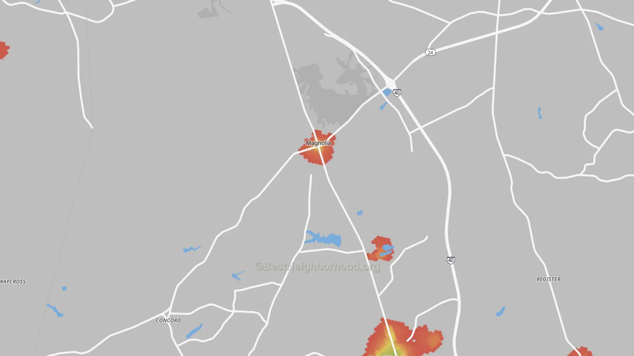 Walk Grade map of Magnolia, NC, walkable areas in green and car-dependent areas in red