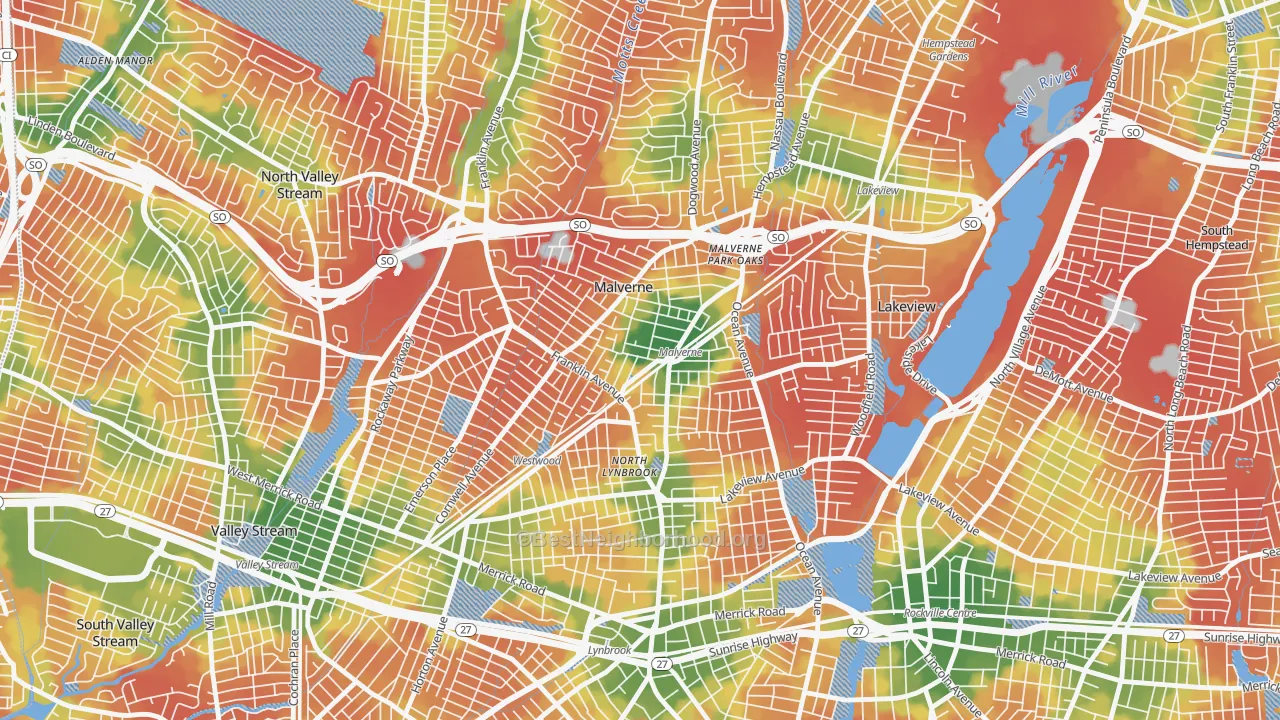Walk Grade map of Malverne, NY, walkable areas in green and car-dependent areas in red