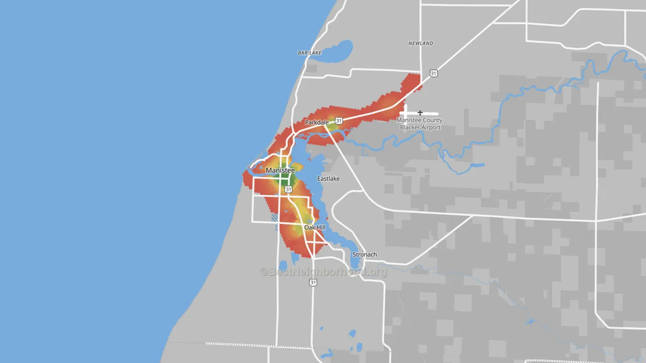 Walk Grade map of Manistee, MI, walkable areas in green and car-dependent areas in red