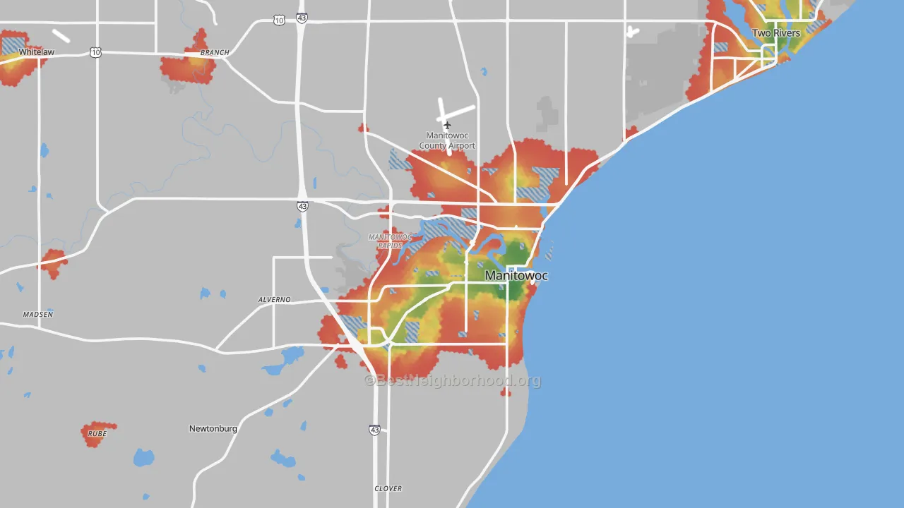 Walk Grade map of Manitowoc, WI, walkable areas in green and car-dependent areas in red