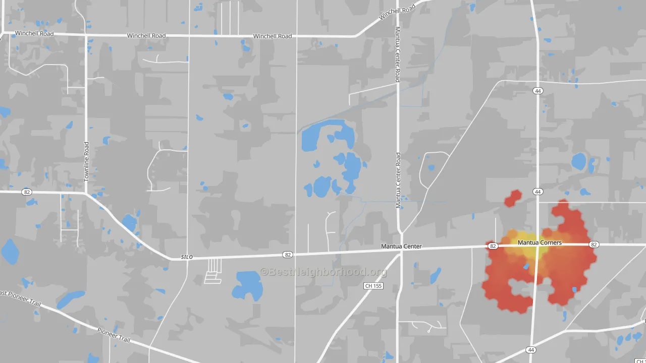 Walk Grade map of Mantua Center, OH, walkable areas in green and car-dependent areas in red