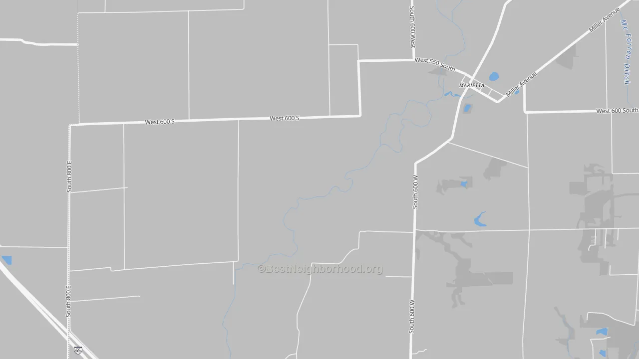 Walk Grade map of Marietta, IN, walkable areas in green and car-dependent areas in red