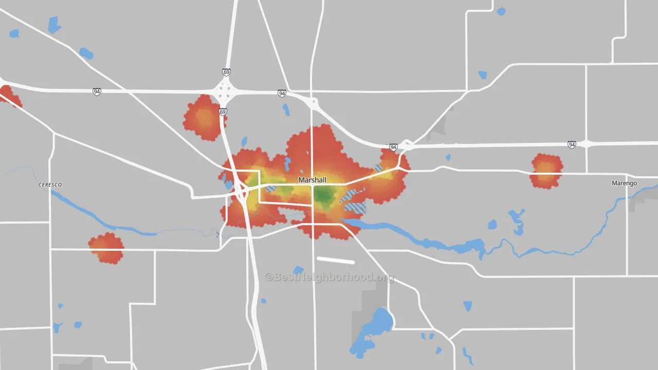 Walk Grade map of Marshall, MI, walkable areas in green and car-dependent areas in red