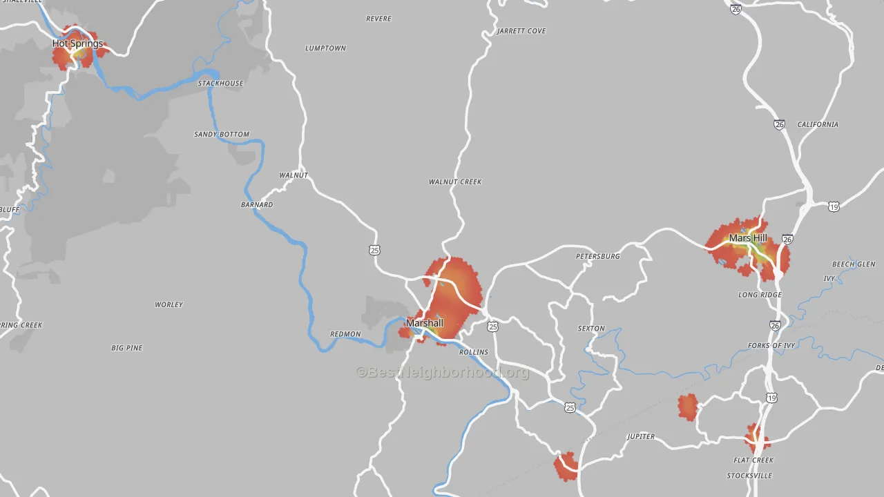 Walk Grade map of Marshall, NC, walkable areas in green and car-dependent areas in red