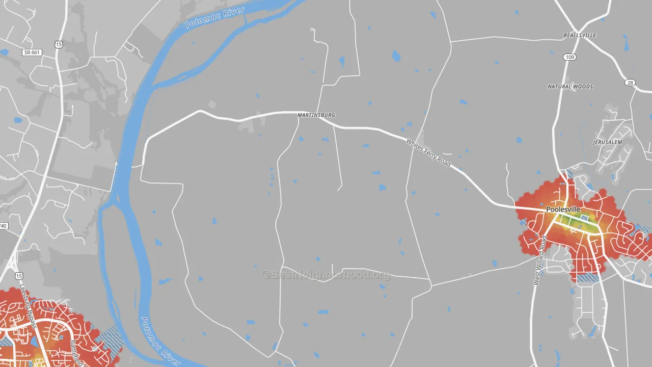 Walk Grade map of Martinsburg, MD, walkable areas in green and car-dependent areas in red