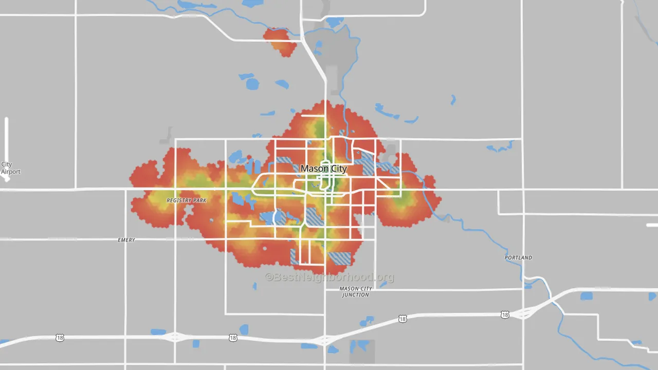 Walk Grade map of Mason City, IA, walkable areas in green and car-dependent areas in red