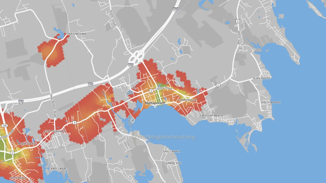 Walk Grade map of Mattapoisett Center, MA, walkable areas in green and car-dependent areas in red