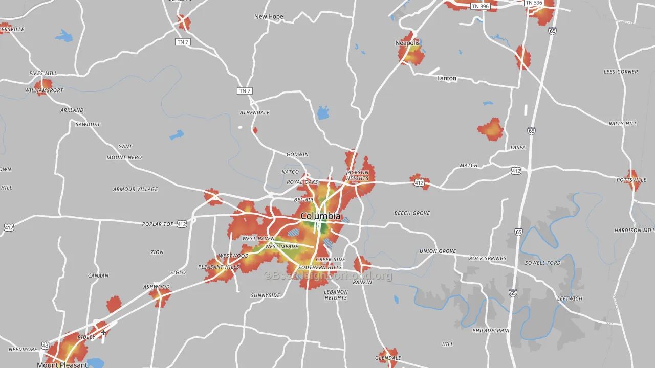 Walk Grade map of Maury County, TN, walkable areas in green and car-dependent areas in red