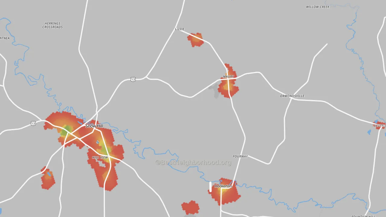 Walk Grade map of Maury, NC, walkable areas in green and car-dependent areas in red