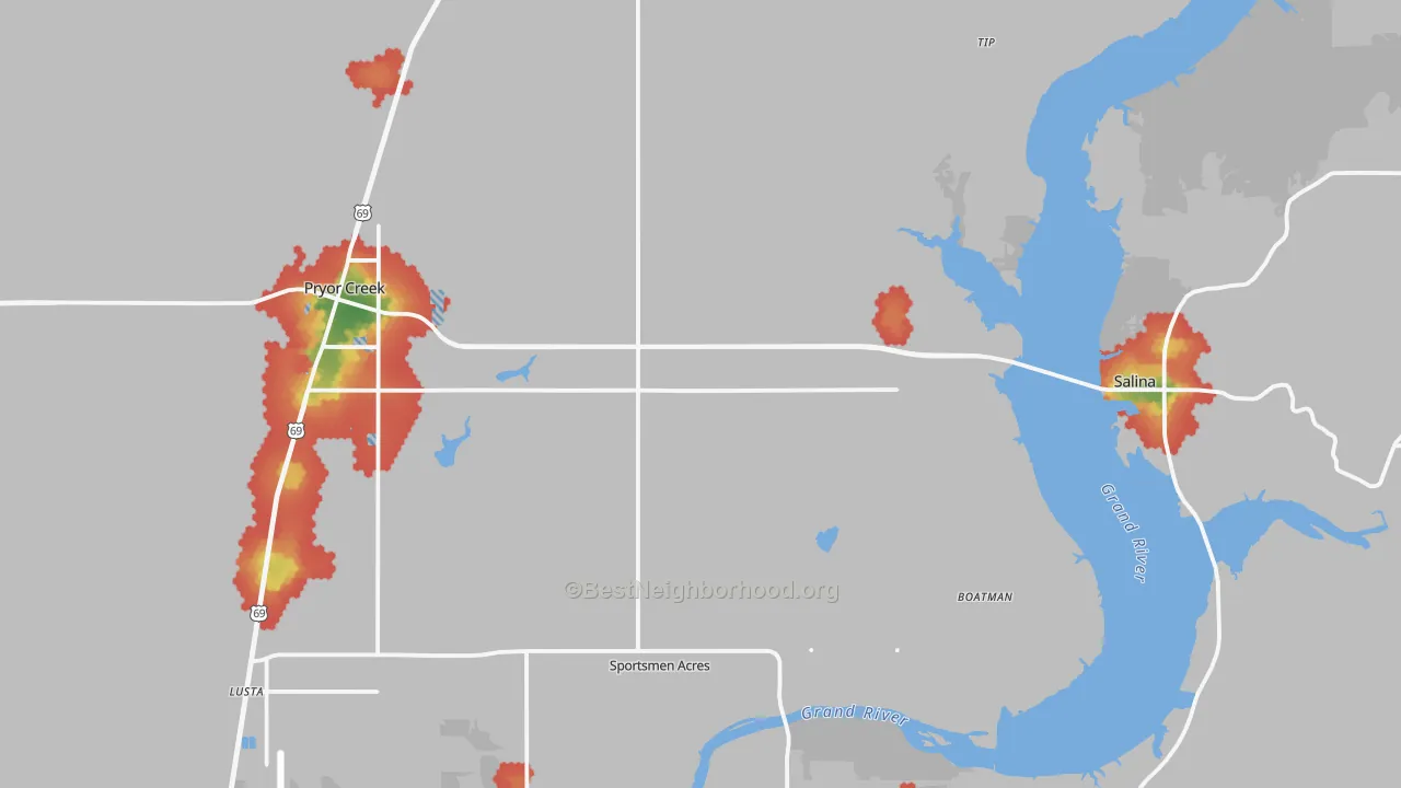 Walk Grade map of Mayes County, OK, walkable areas in green and car-dependent areas in red