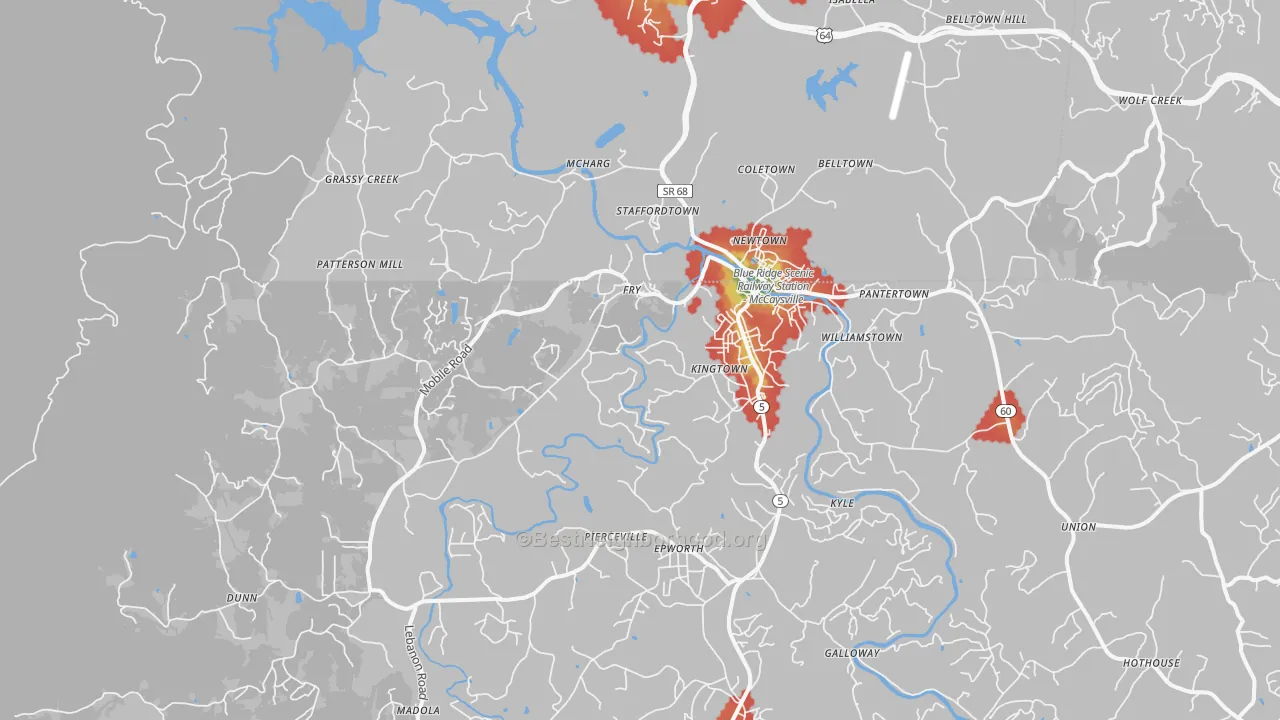 Walk Grade map of McCaysville, GA, walkable areas in green and car-dependent areas in red