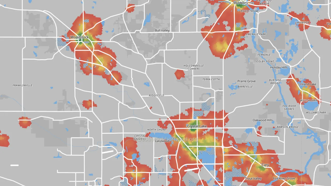 Walk Grade map of McHenry County, IL, walkable areas in green and car-dependent areas in red