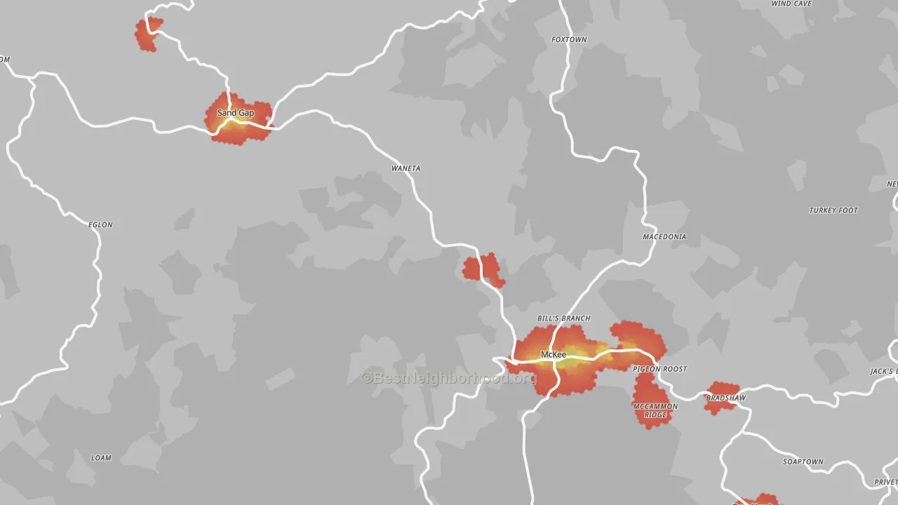 Walk Grade map of McKee, KY, walkable areas in green and car-dependent areas in red