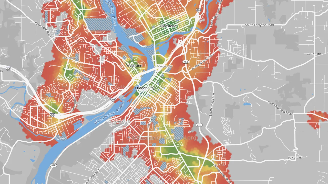Walk Grade map of McLoughlin, Oregon City, OR, walkable areas in green and car-dependent areas in red