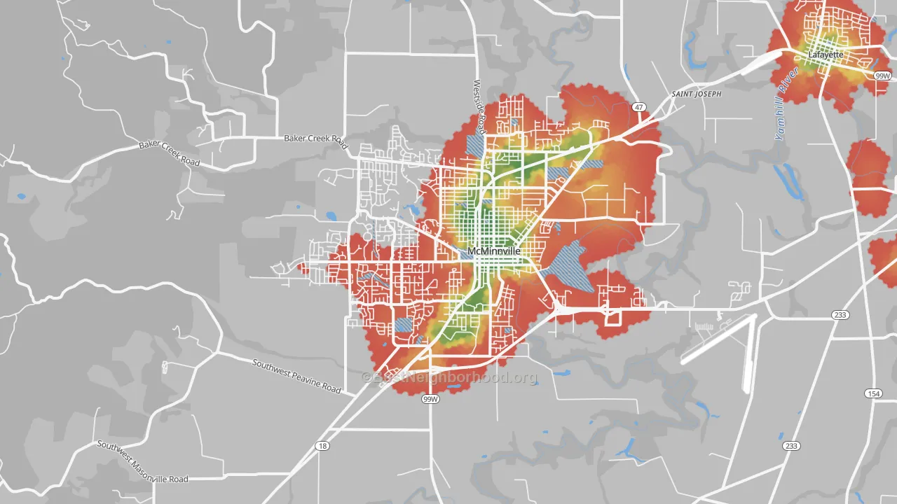 Walk Grade map of Mcminnville, OR, walkable areas in green and car-dependent areas in red