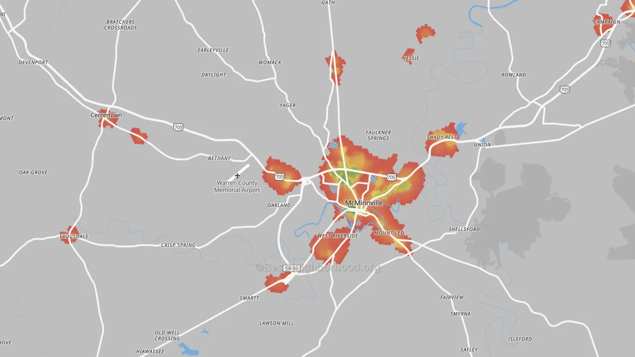 Walk Grade map of McMinnville, TN, walkable areas in green and car-dependent areas in red