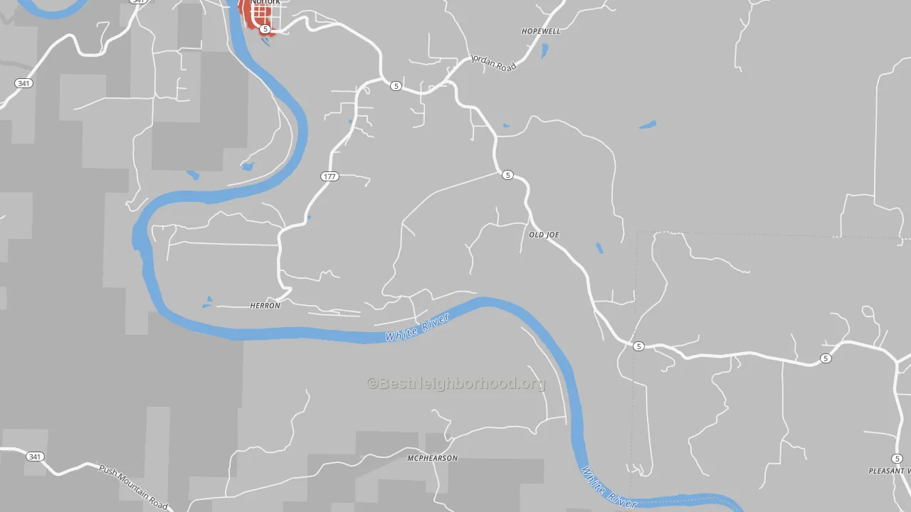 Walk Grade map of McPhearson, AR, walkable areas in green and car-dependent areas in red