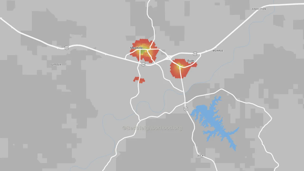 Walk Grade map of Meadville, MS, walkable areas in green and car-dependent areas in red