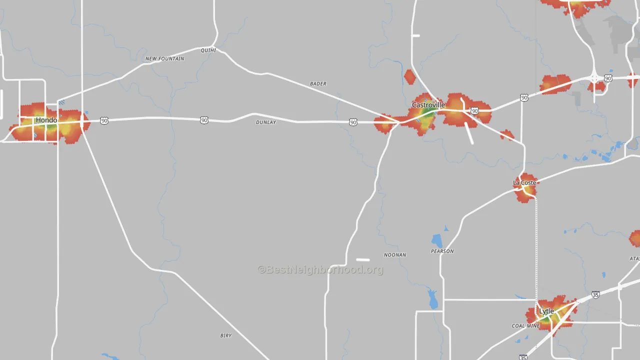 Walk Grade map of Medina County, TX, walkable areas in green and car-dependent areas in red