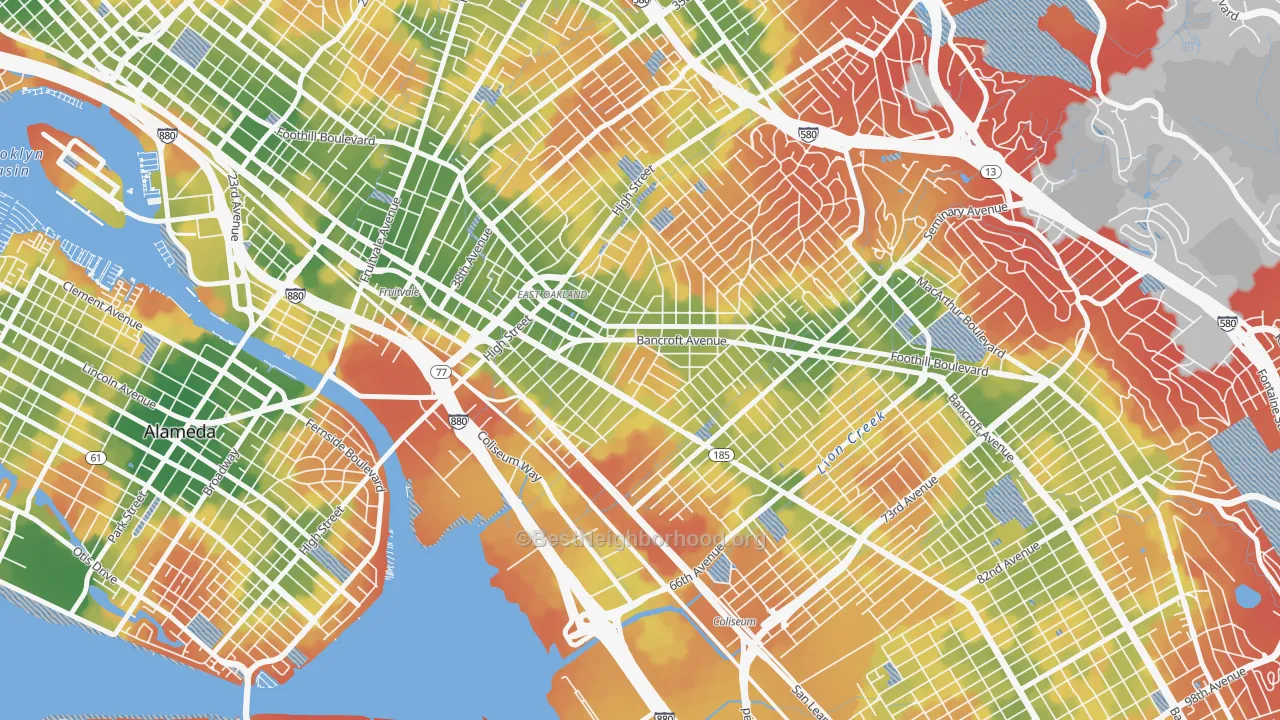 Walk Grade map of Melrose, Oakland, CA, walkable areas in green and car-dependent areas in red