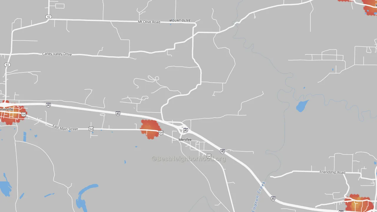 Walk Grade map of Menifee, AR, walkable areas in green and car-dependent areas in red