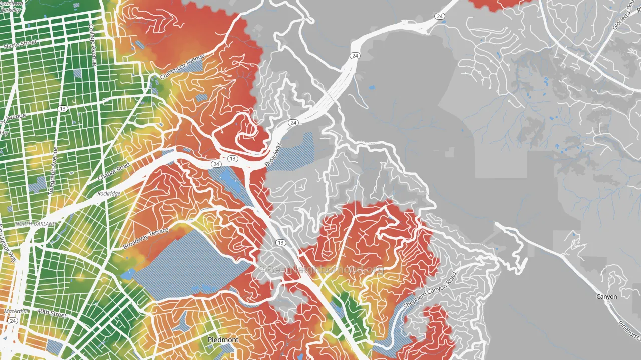 Walk Grade map of Merriwood, Oakland, CA, walkable areas in green and car-dependent areas in red