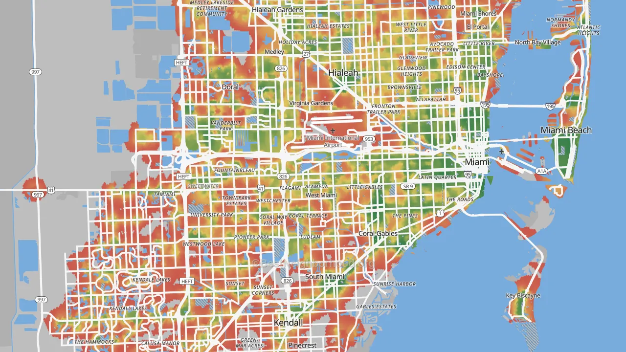 Walk Grade map of Miami-Dade County, FL, walkable areas in green and car-dependent areas in red