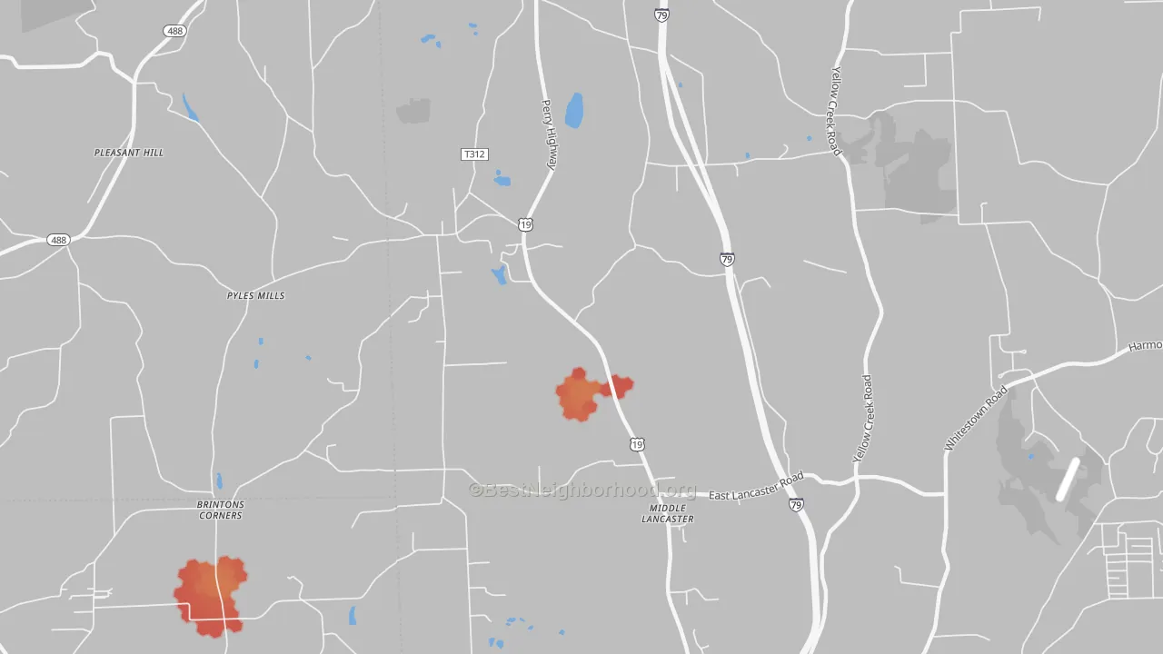 Walk Grade map of Middle Lancaster, PA, walkable areas in green and car-dependent areas in red
