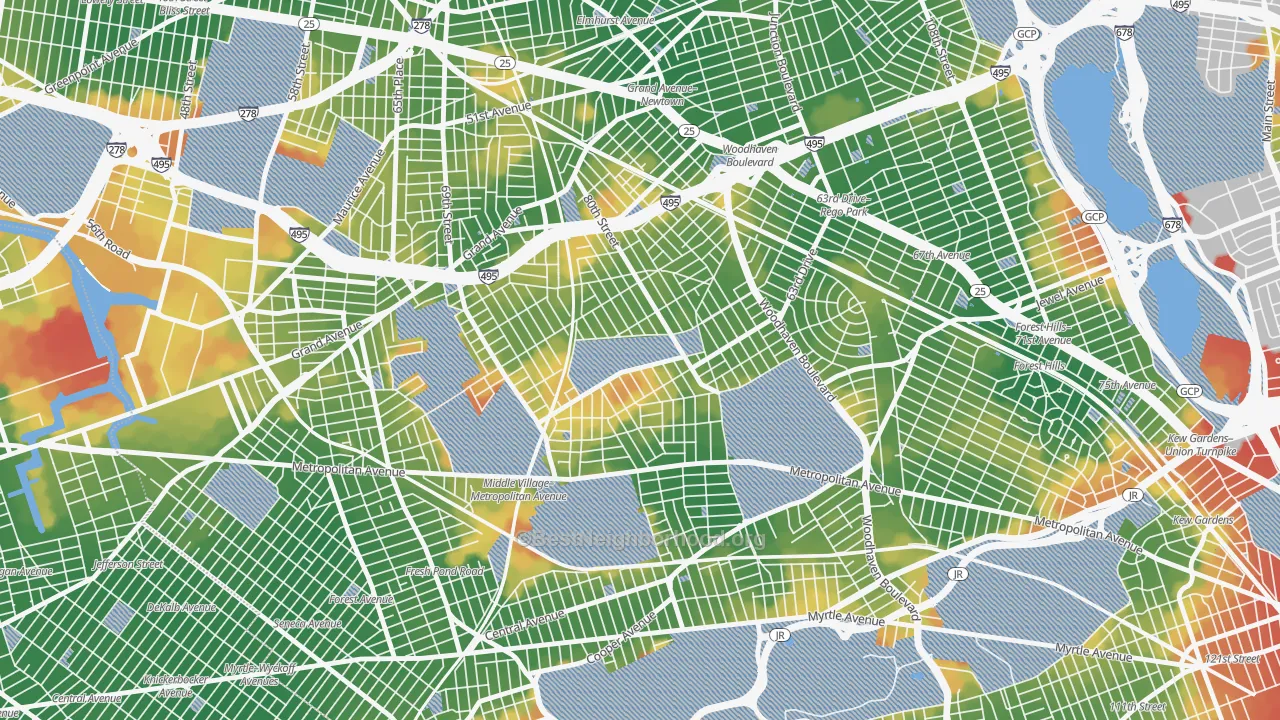 Walk Grade map of Middle Village, Queens, NY, walkable areas in green and car-dependent areas in red