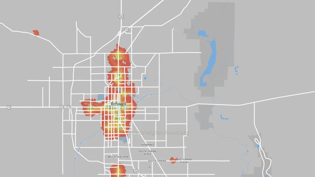 Walk Grade map of Midway, NM, walkable areas in green and car-dependent areas in red