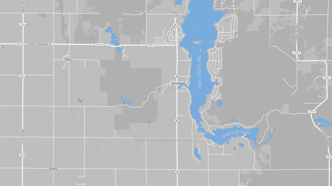 Walk Grade map of Mikana, WI, walkable areas in green and car-dependent areas in red