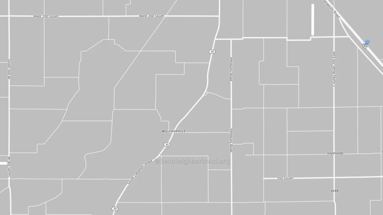 Walk Grade map of Milledgeville, IN, walkable areas in green and car-dependent areas in red