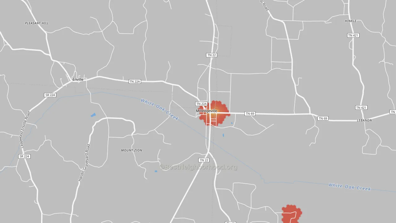 Walk Grade map of Milledgeville, TN, walkable areas in green and car-dependent areas in red