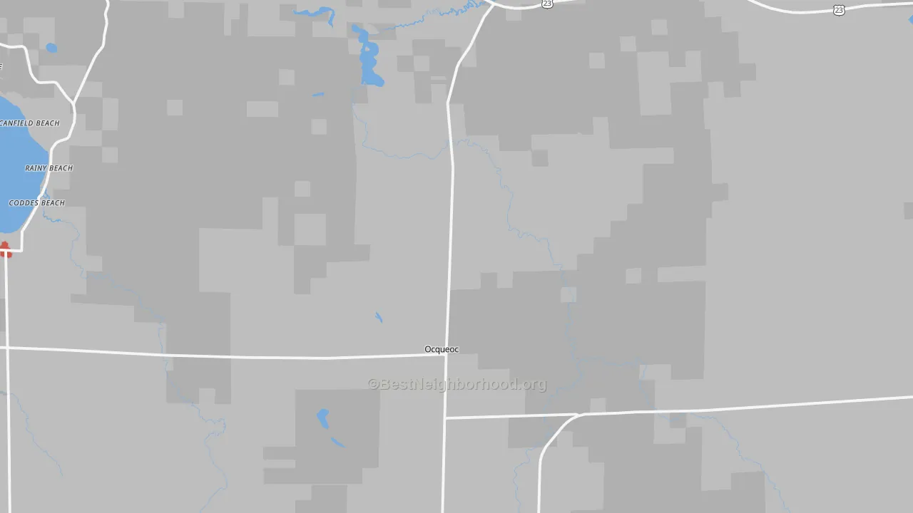 Walk Grade map of Millersburg, MI, walkable areas in green and car-dependent areas in red